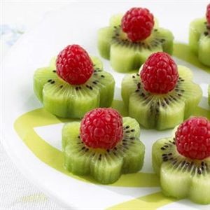 Flores de kiwi y frambuesa